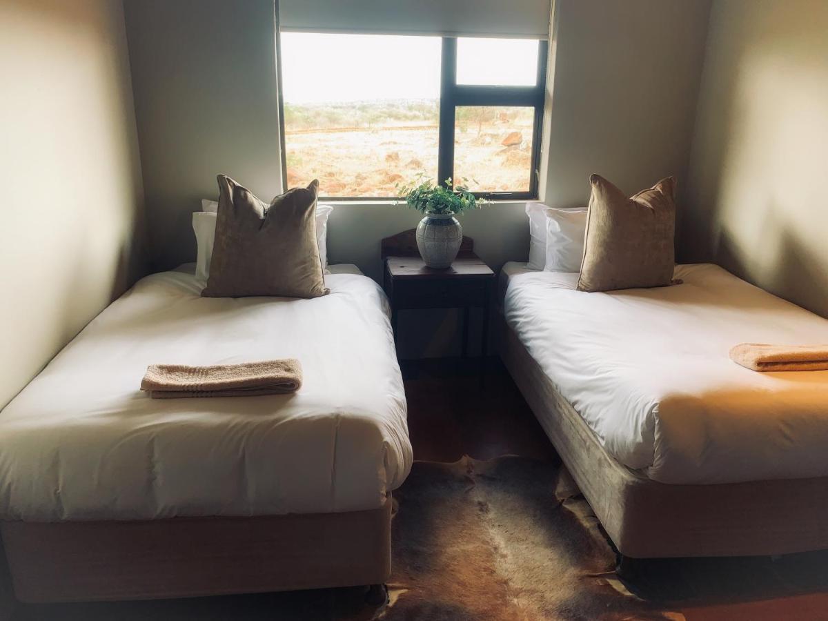 Morakane Safari Lodge Vryburg ภายนอก รูปภาพ