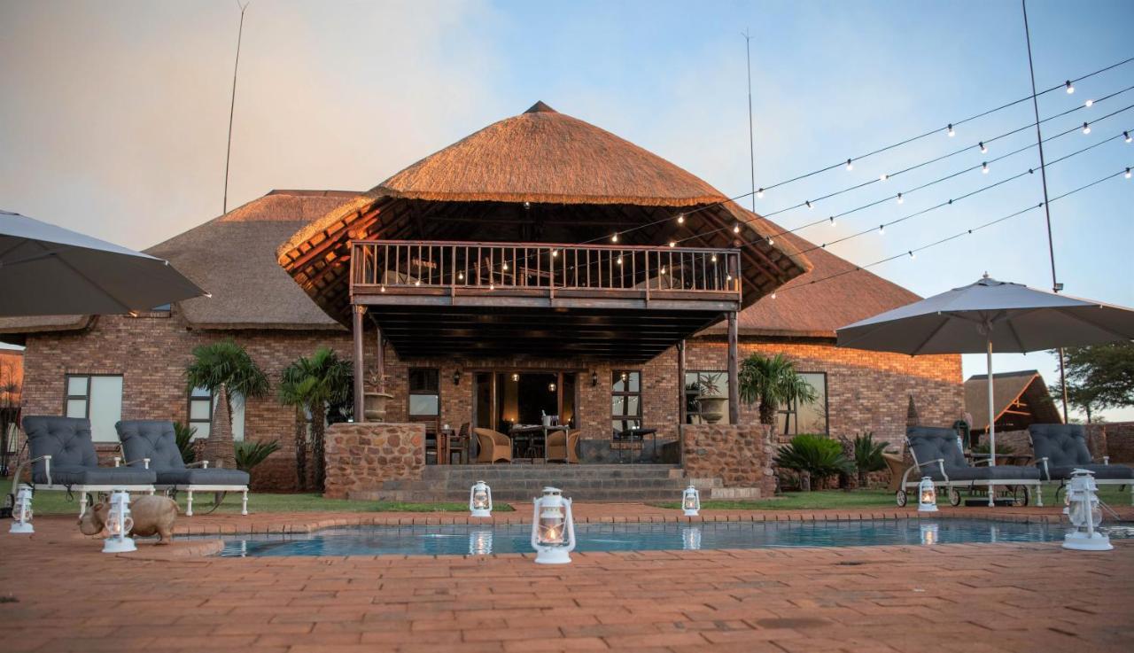 Morakane Safari Lodge Vryburg ภายนอก รูปภาพ